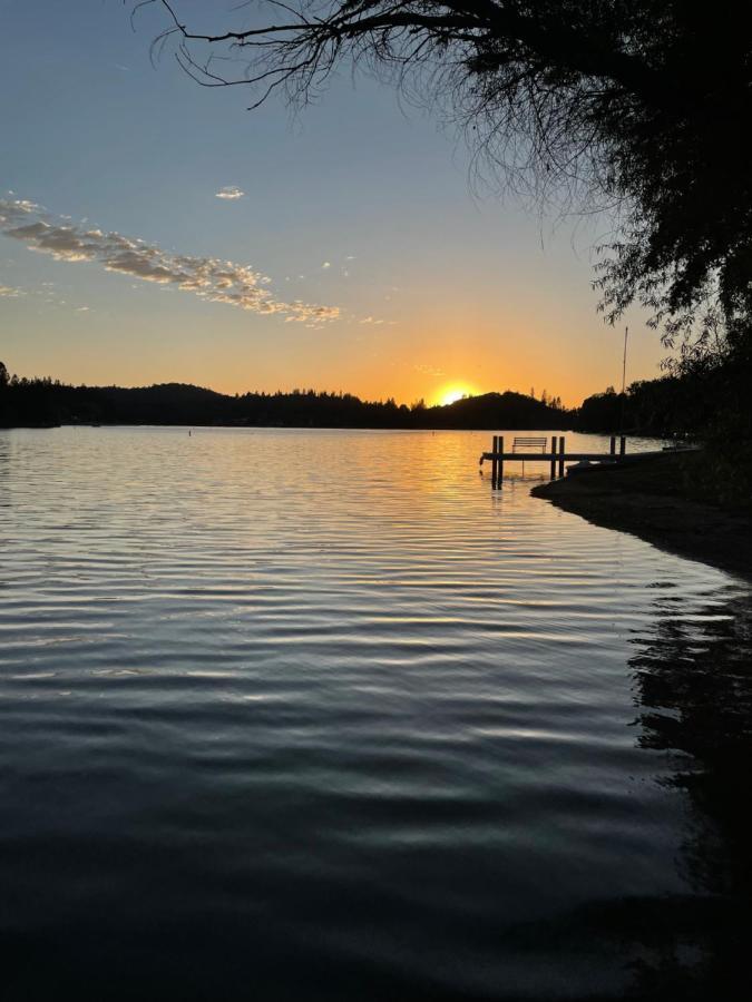 Yosemite Escapes - Pine Mountain Lake Groveland Buitenkant foto